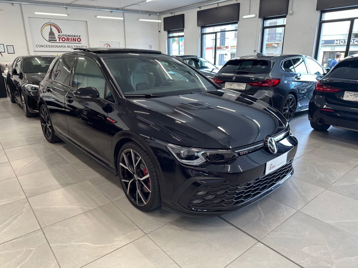 Volkswagen Golf 2.0 TSI GTI (3)