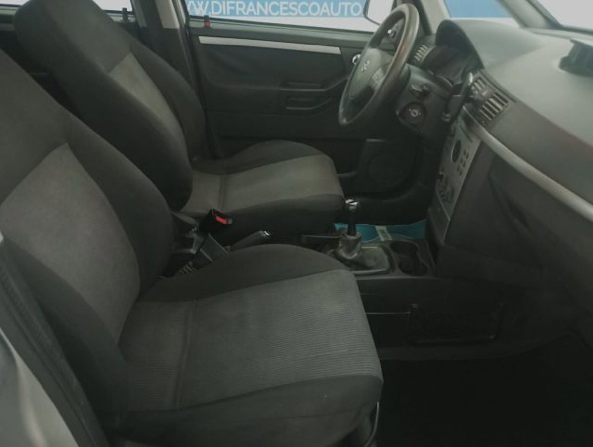 Opel Meriva 1.4 16V Club (12)