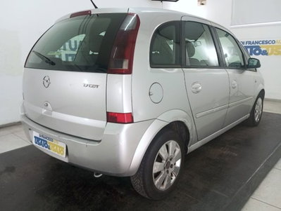 Opel Meriva 1.4 16V Club (4)