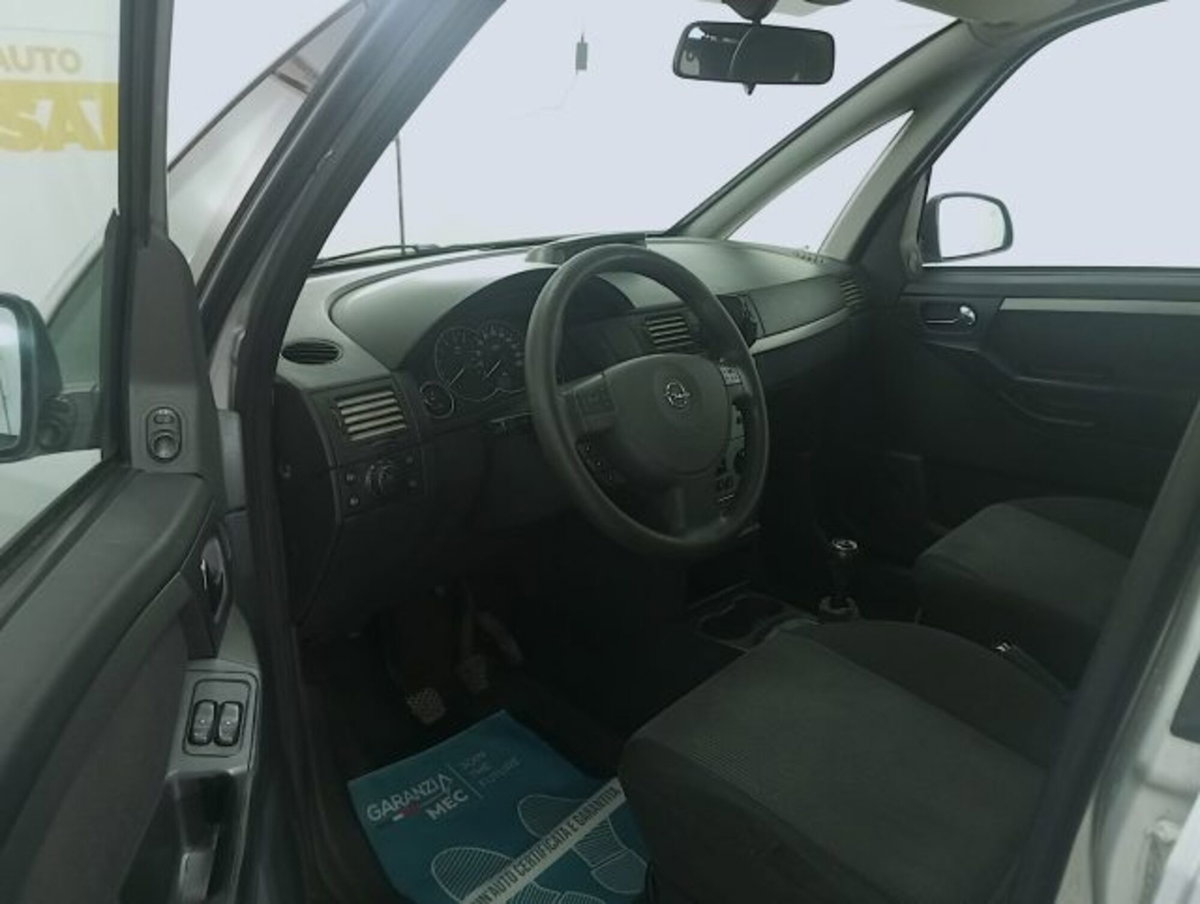 Opel Meriva 1.4 16V Club (7)