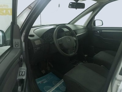 Opel Meriva 1.4 16V Club (7)