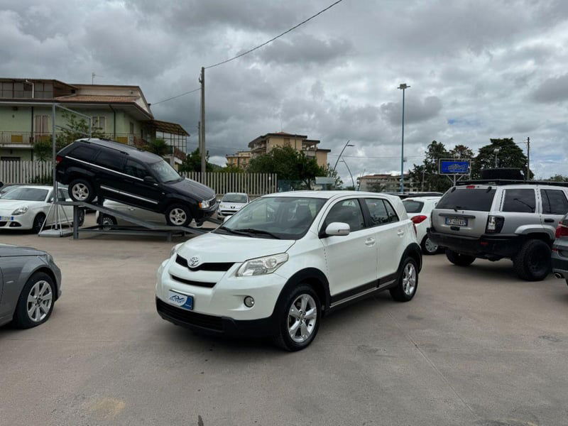 Toyota Urban Cruiser Cruiser 1.D-4D AWD Luxury
