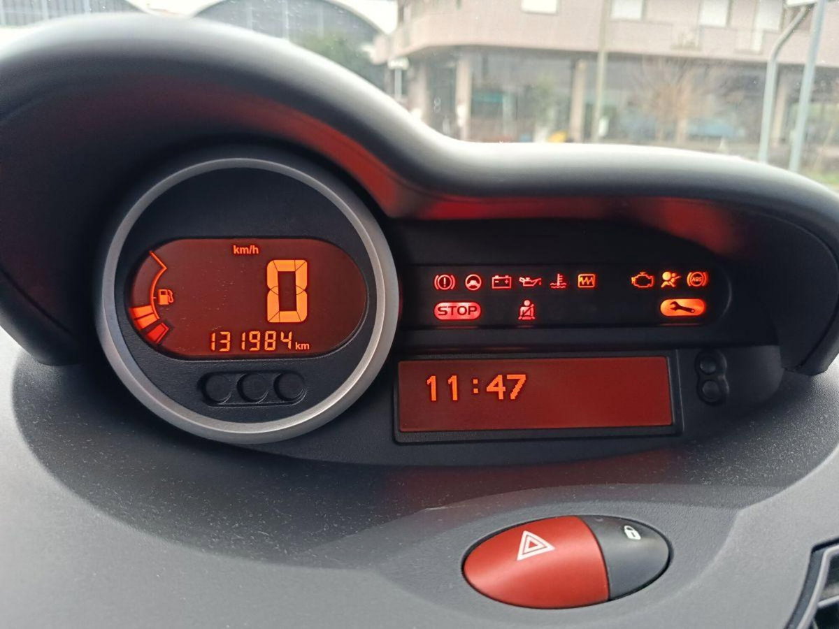 Renault Twingo 1.2 16V LEV Dynamique (10)