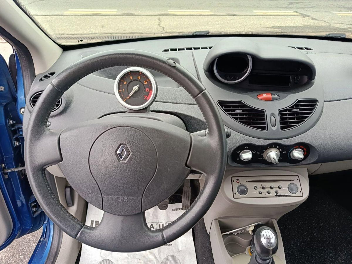 Renault Twingo 1.2 16V LEV Dynamique (7)