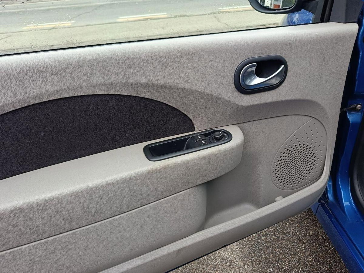 Renault Twingo 1.2 16V LEV Dynamique (9)
