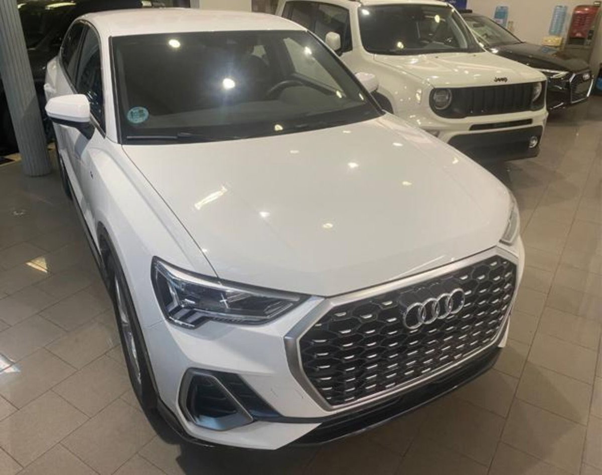 Audi Q3 Sportback 35 TDI quattro S tronic S line edition