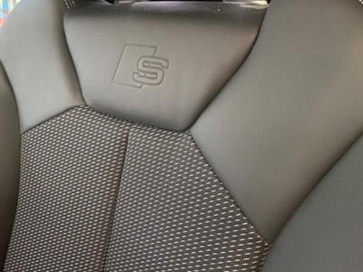 Audi Q3 Sportback 35 TDI quattro S tronic S line edition (15)