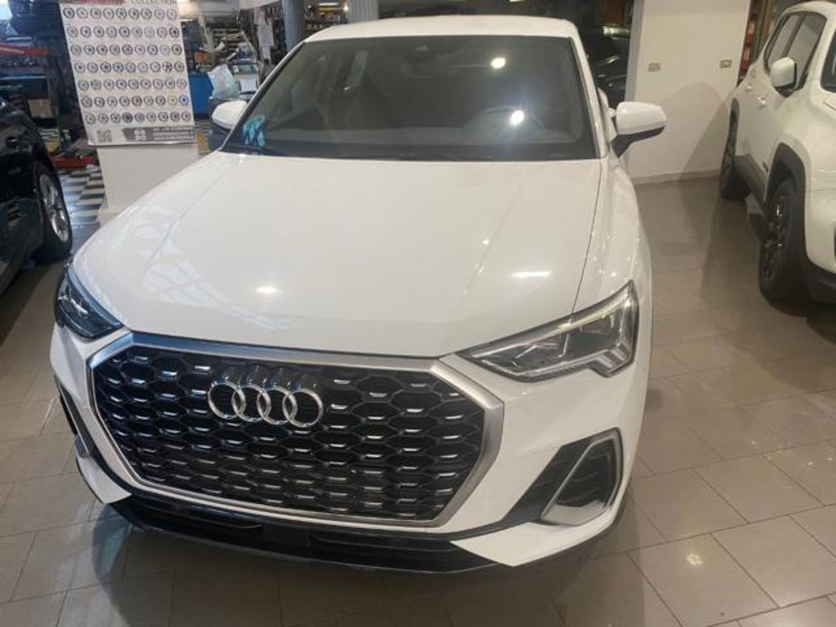 Audi Q3 Sportback 35 TDI quattro S tronic S line edition (2)