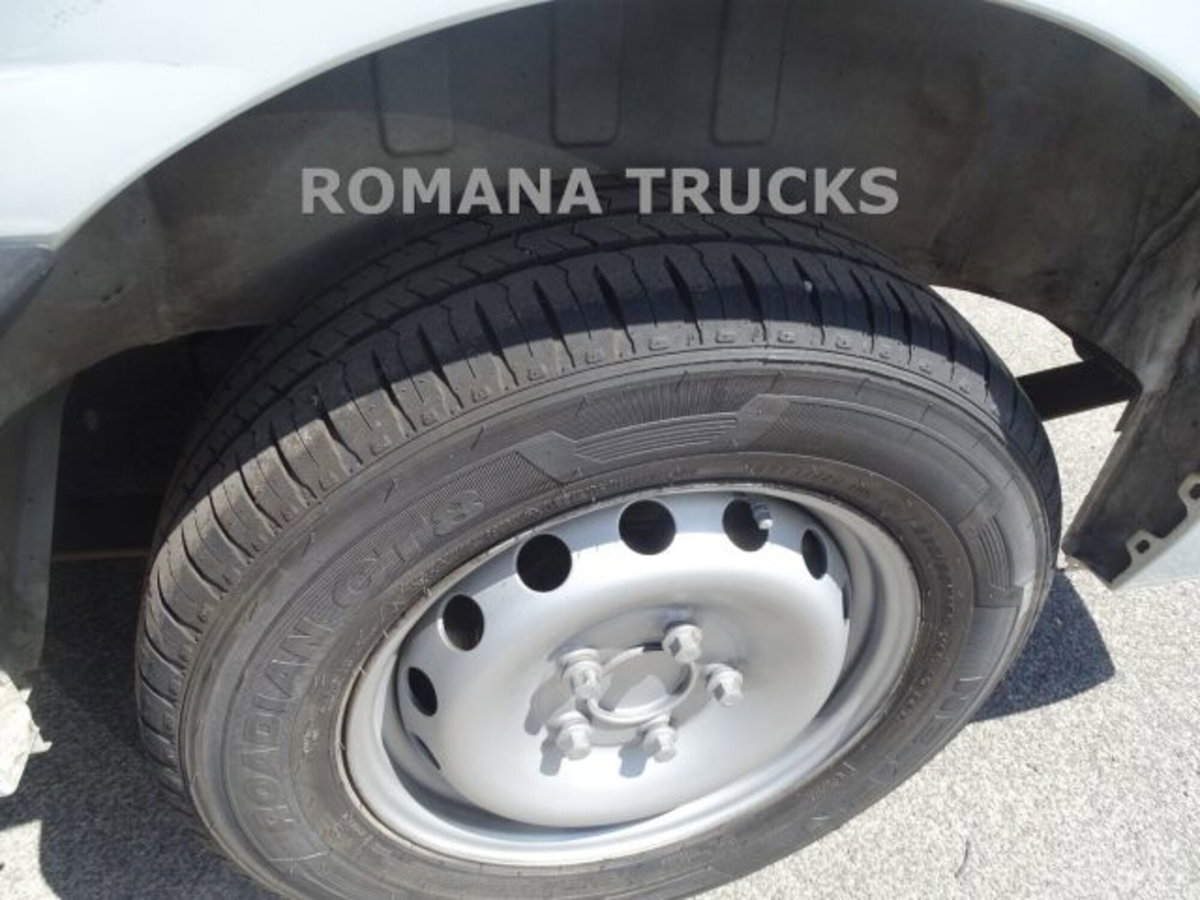 Opel Movano Furgone 30 2.3 CDTI 125CV PC-TN FWD Combi E5 (9)