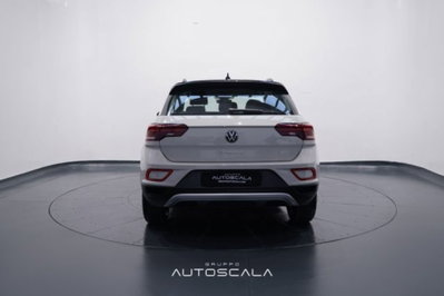 Volkswagen T-Roc 1.5 tsi Life dsg (5)