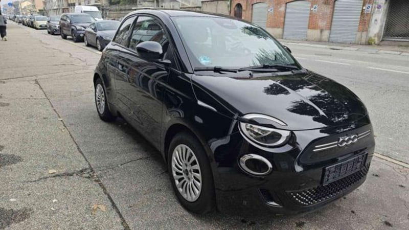 Fiat 500e Action Berlina 23,65 kWh 
