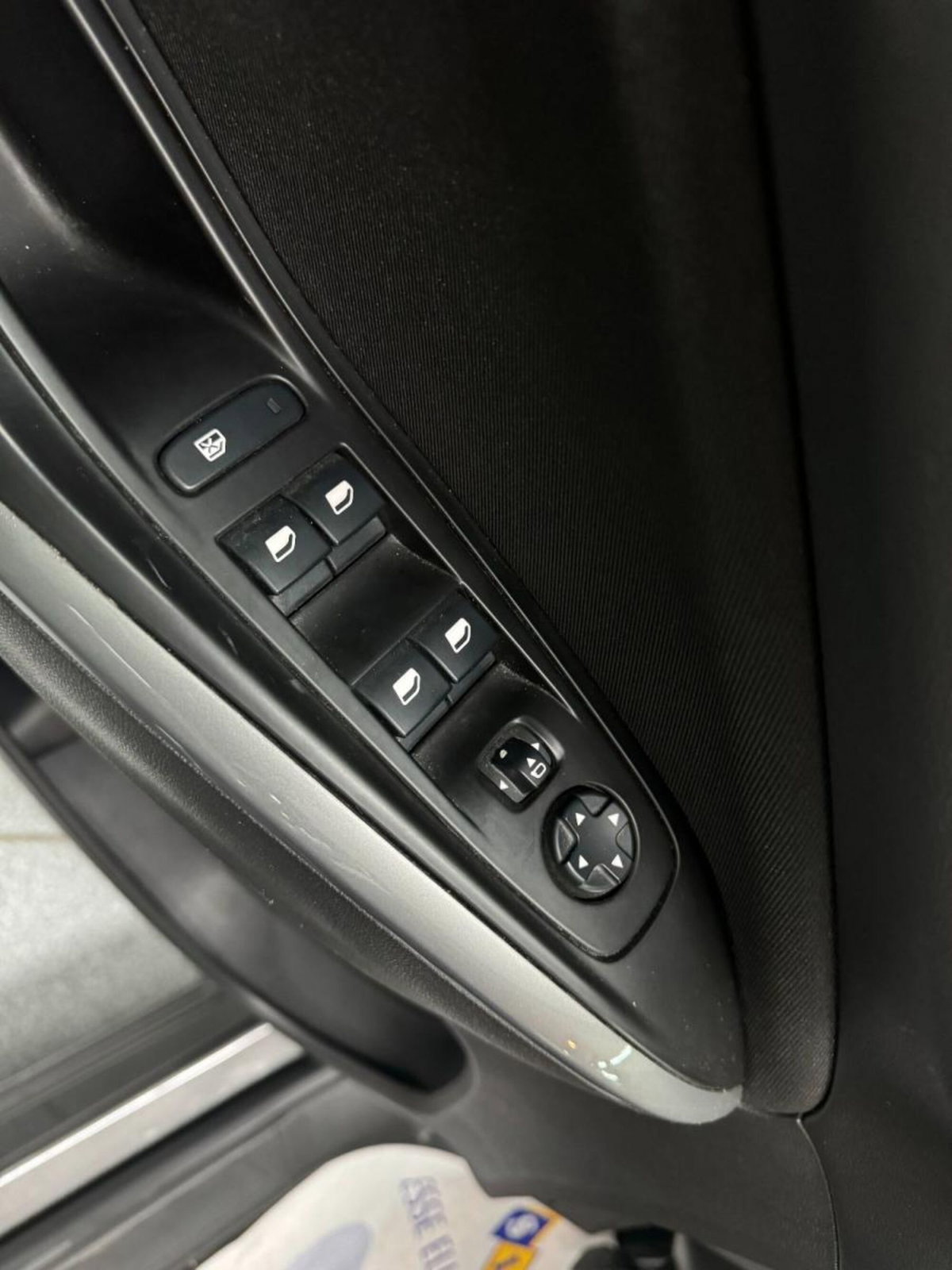 Opel Grandland X 1.5 diesel Ecotec Start&Stop Business (15)