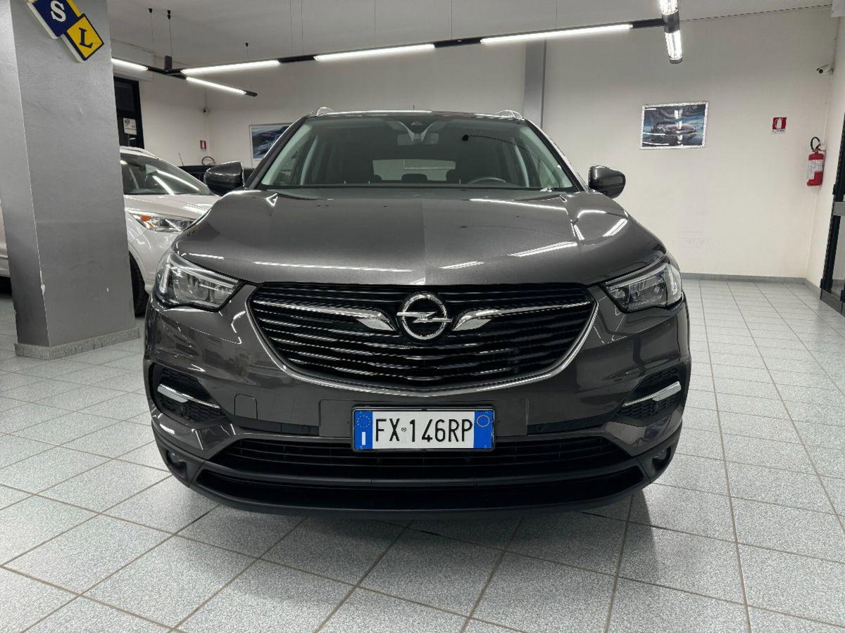 Opel Grandland X 1.5 diesel Ecotec Start&Stop Business (2)