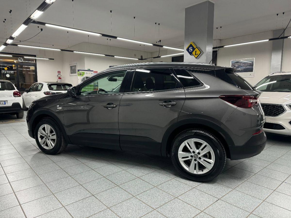 Opel Grandland X 1.5 diesel Ecotec Start&Stop Business (7)