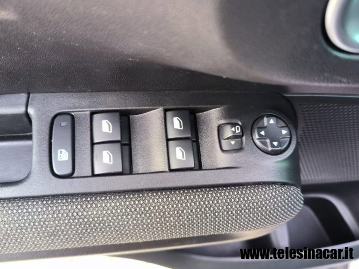 Citroen C3 Aircross PureTech 110 S&S Live (13)