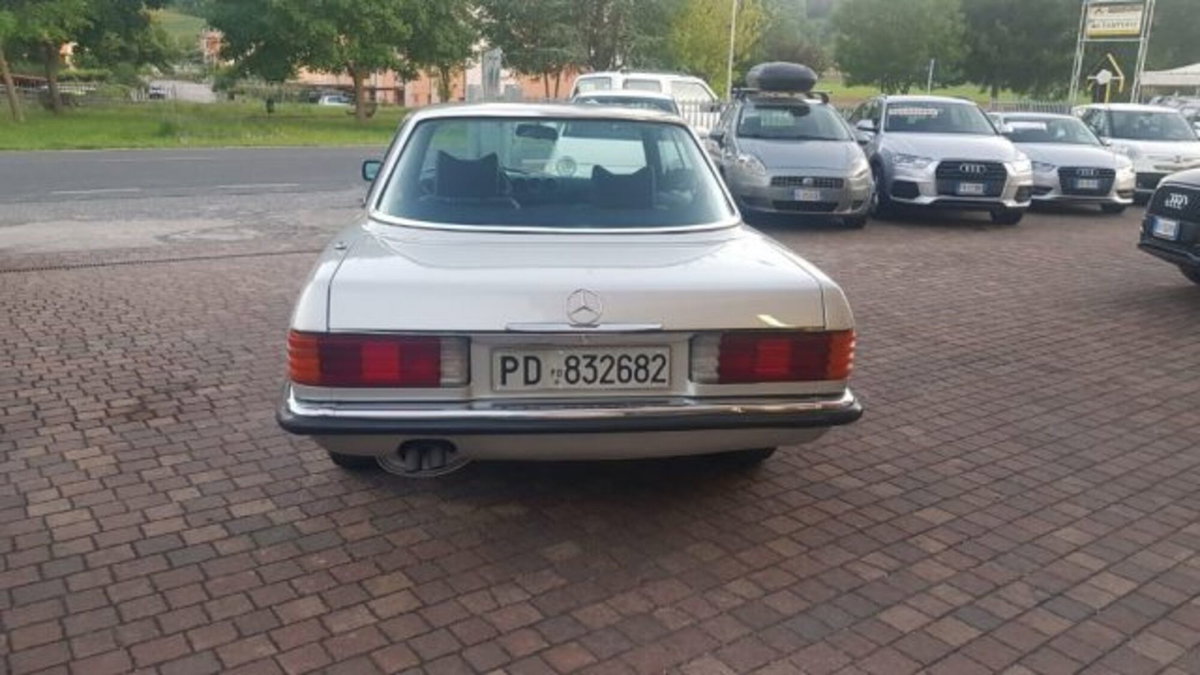 Mercedes-Benz 450 Coupé 450 SLC (6)