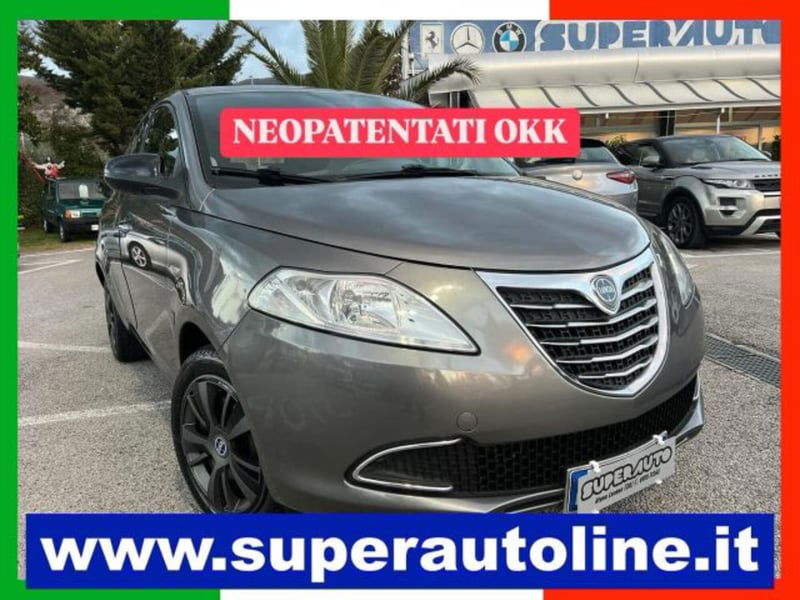 Lancia Ypsilon 1.3 MJT 16V 95 CV 5 porte S&S Silver