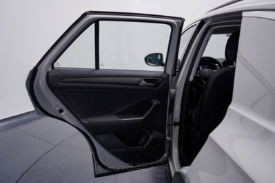 Volkswagen T-Roc 1.0 TSI Life (18)