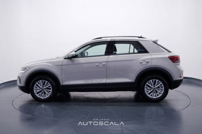 Volkswagen T-Roc 1.0 TSI Life (3)