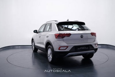 Volkswagen T-Roc 1.0 TSI Life (4)