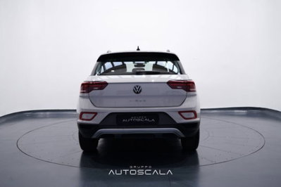 Volkswagen T-Roc 1.0 TSI Life (5)