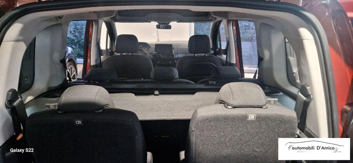 Peugeot Rifter Long 1.5 bluehdi Allure 130cv eat8 (7)