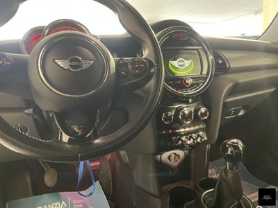 MINI Mini Cabrio 1.5 Cooper D Cabrio (14)