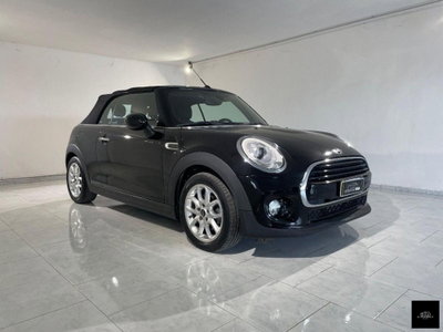 MINI Mini Cabrio 1.5 Cooper D Cabrio (3)
