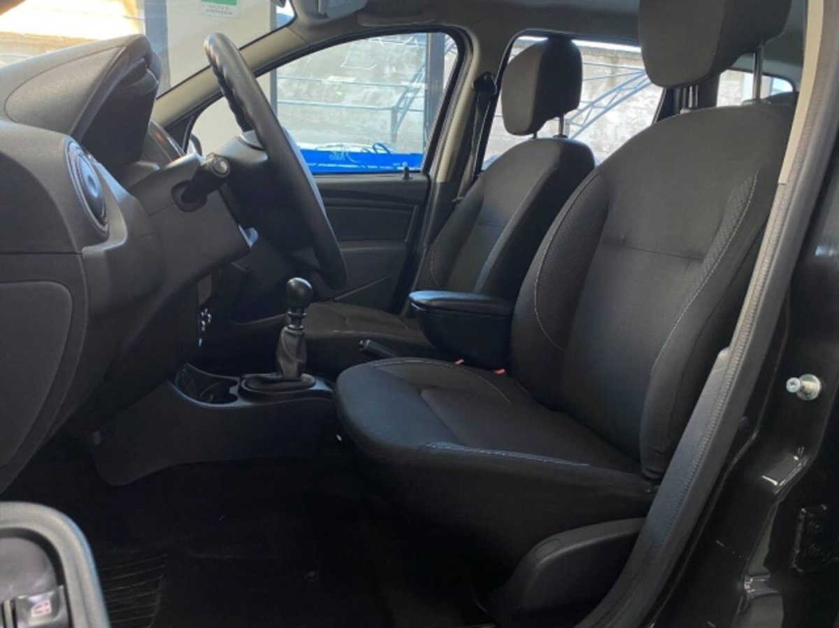 Dacia Duster 1.5 dCi 110CV S&S 4x2 Serie Speciale Ambiance Family (12)
