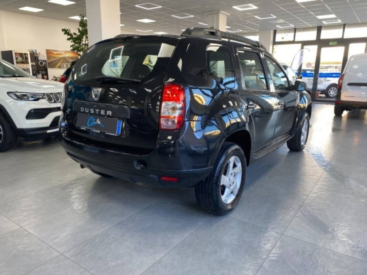 Dacia Duster 1.5 dCi 110CV S&S 4x2 Serie Speciale Ambiance Family (6)
