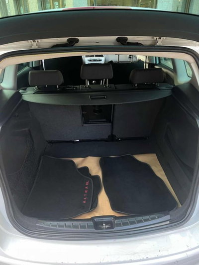 SEAT Altea XL 1.6 TDI 105 CV CR DPF DSG Style (15)