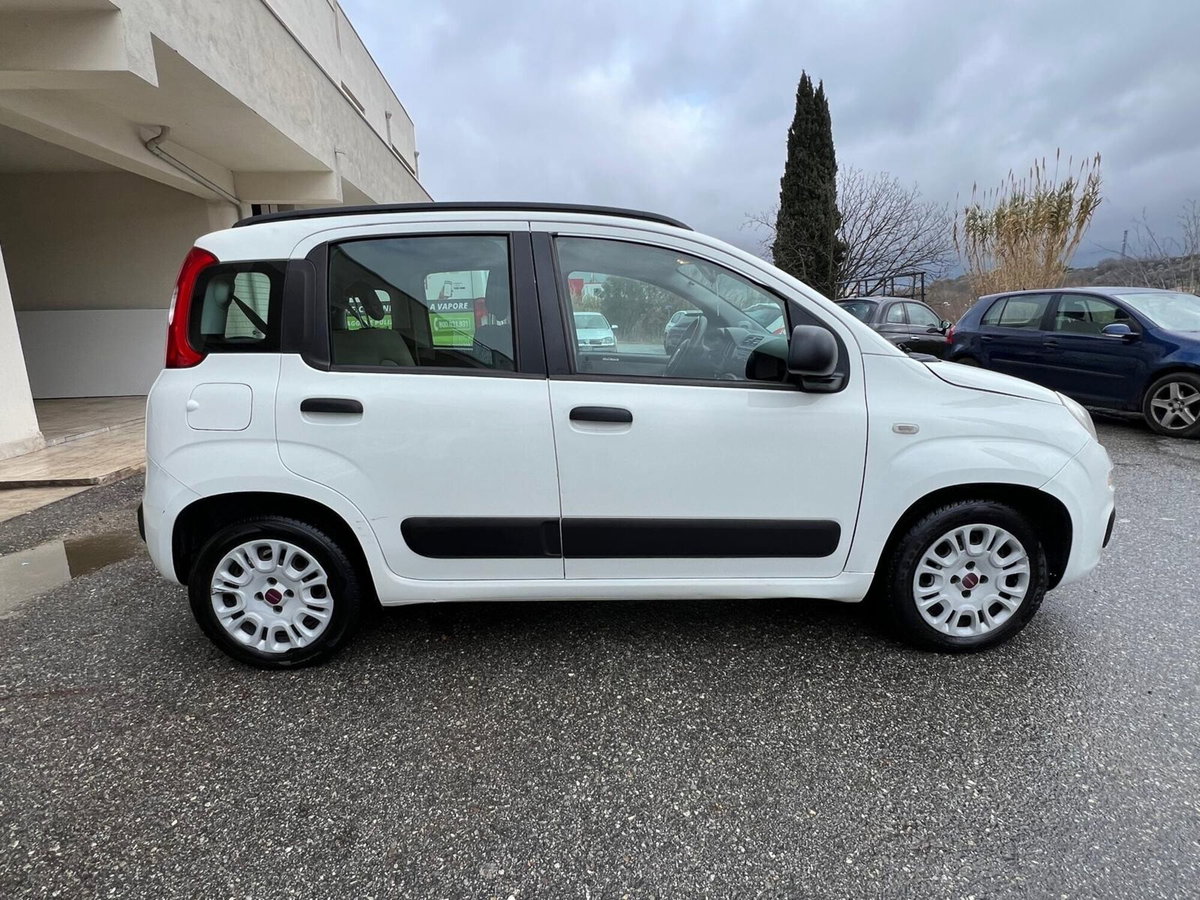 Fiat Panda 1.3 MJT S&S Lounge (3)