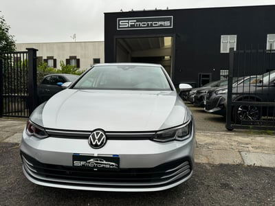 Volkswagen Golf 1.0 eTSI EVO DSG Life usata