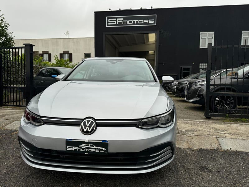Volkswagen Golf 1.0 eTSI EVO DSG Life