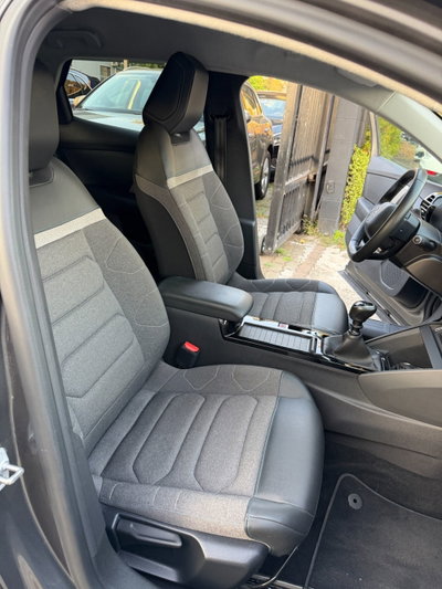 Citroen C4 PureTech 130 S&S Shine (11)