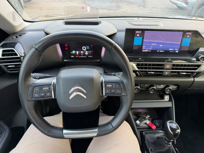 Citroen C4 PureTech 130 S&S Shine (14)