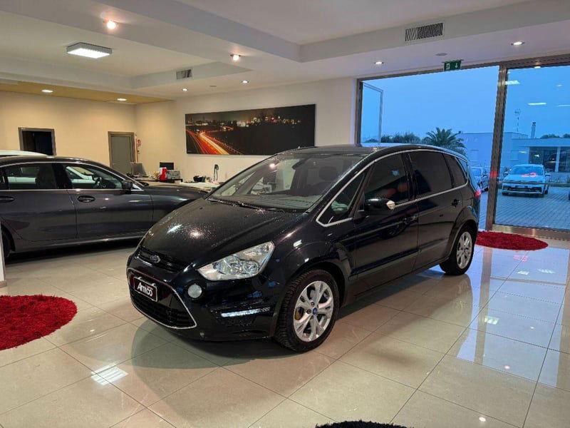 Ford S-Max 2.0 TDCi 140CV Powershift 5 posti Business Nav N1