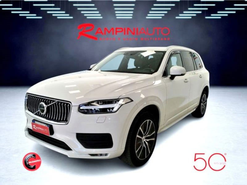 Volvo XC90 B5 (d) AWD Geartronic 7 posti Momentum Pro