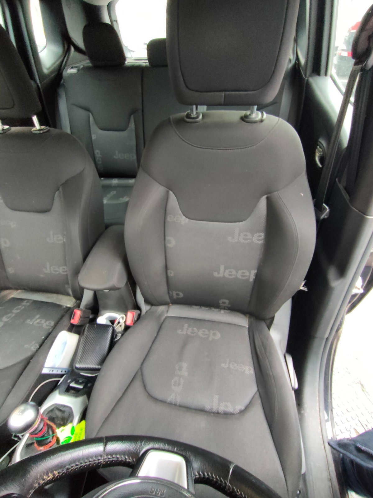 Jeep Renegade 1.6 Mjt 120 CV Longitude (16)