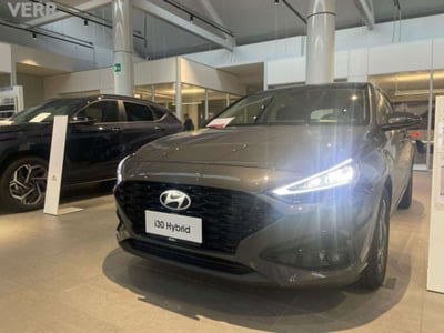 Hyundai i30 1.0 t-gdi 48V Business 100cv dct nuova
