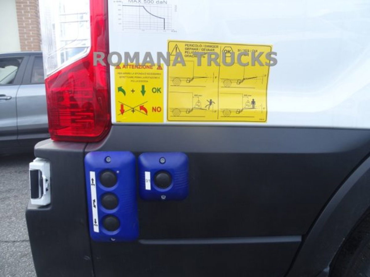 Ford Transit Furgone transit 350 2.0 tdci HDT 130cv trend L4 Scattolini p.lat.destra e sponda caricatrice (8)