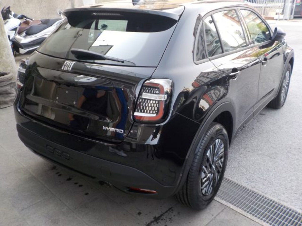 Fiat 600 1.2 hybrid La Prima 110cv auto (13)