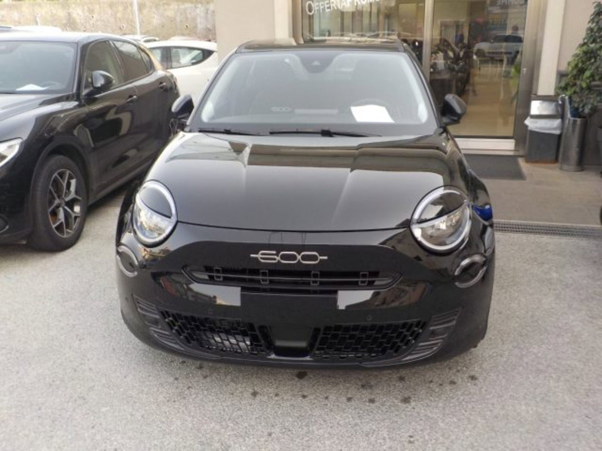 Fiat 600 1.2 hybrid La Prima 110cv auto (3)