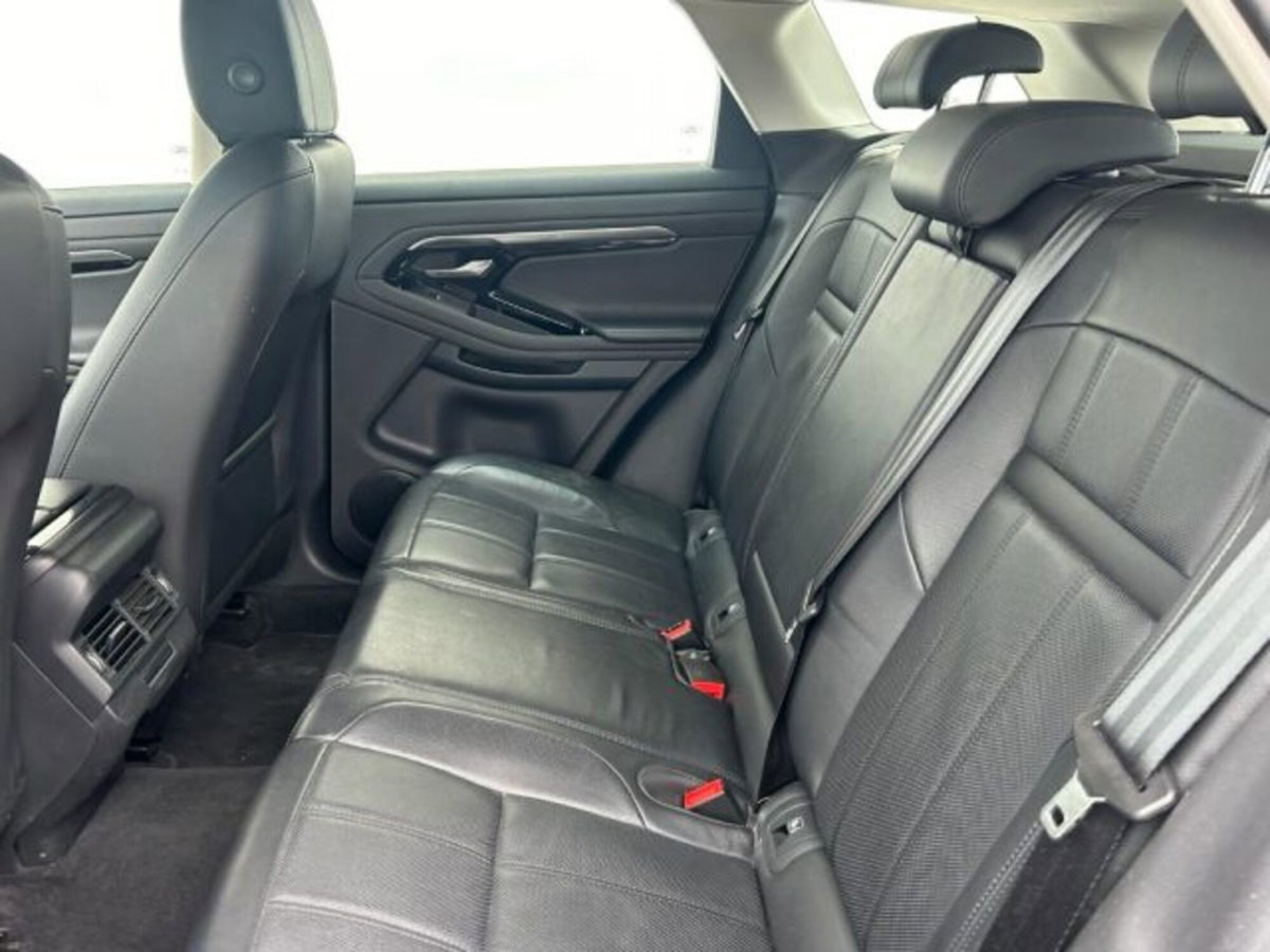 Land Rover Range Rover Evoque 2.0D I4 150CV AWD Business Edition (13)