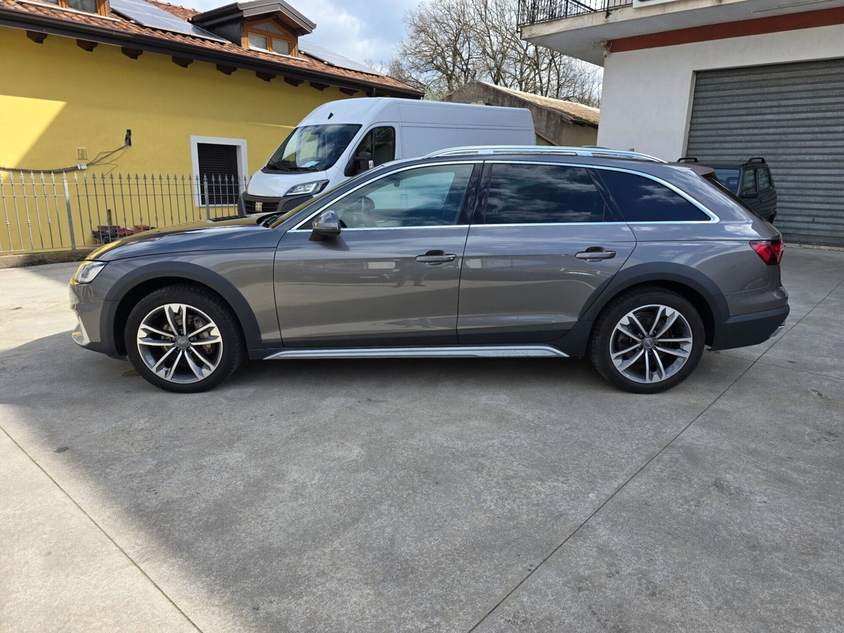 Audi A4 Allroad 40 TDI 190 CV S tronic Identity Contrast (4)