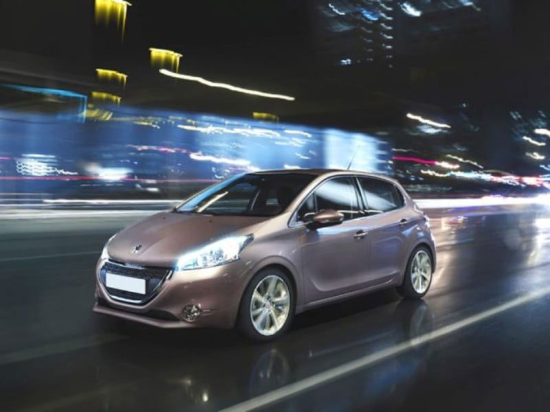 Peugeot 208 HDi 68 CV 5 porte Allure