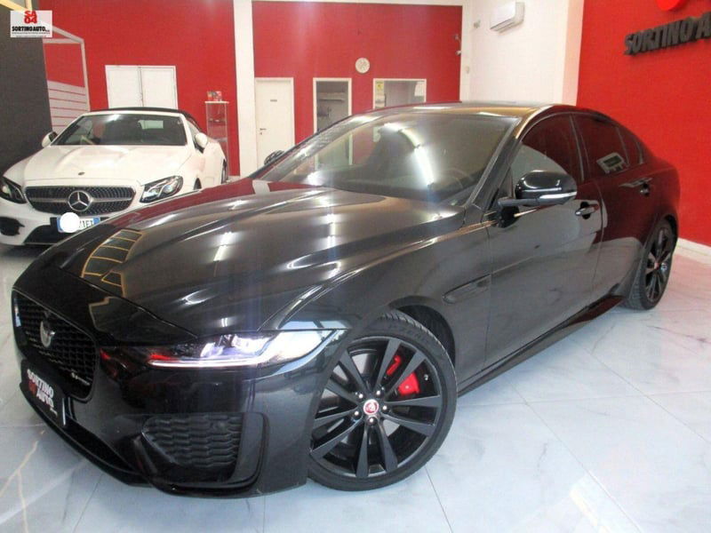 Jaguar XE 2.0 D 204 CV AWD aut. R-Dynamic SE