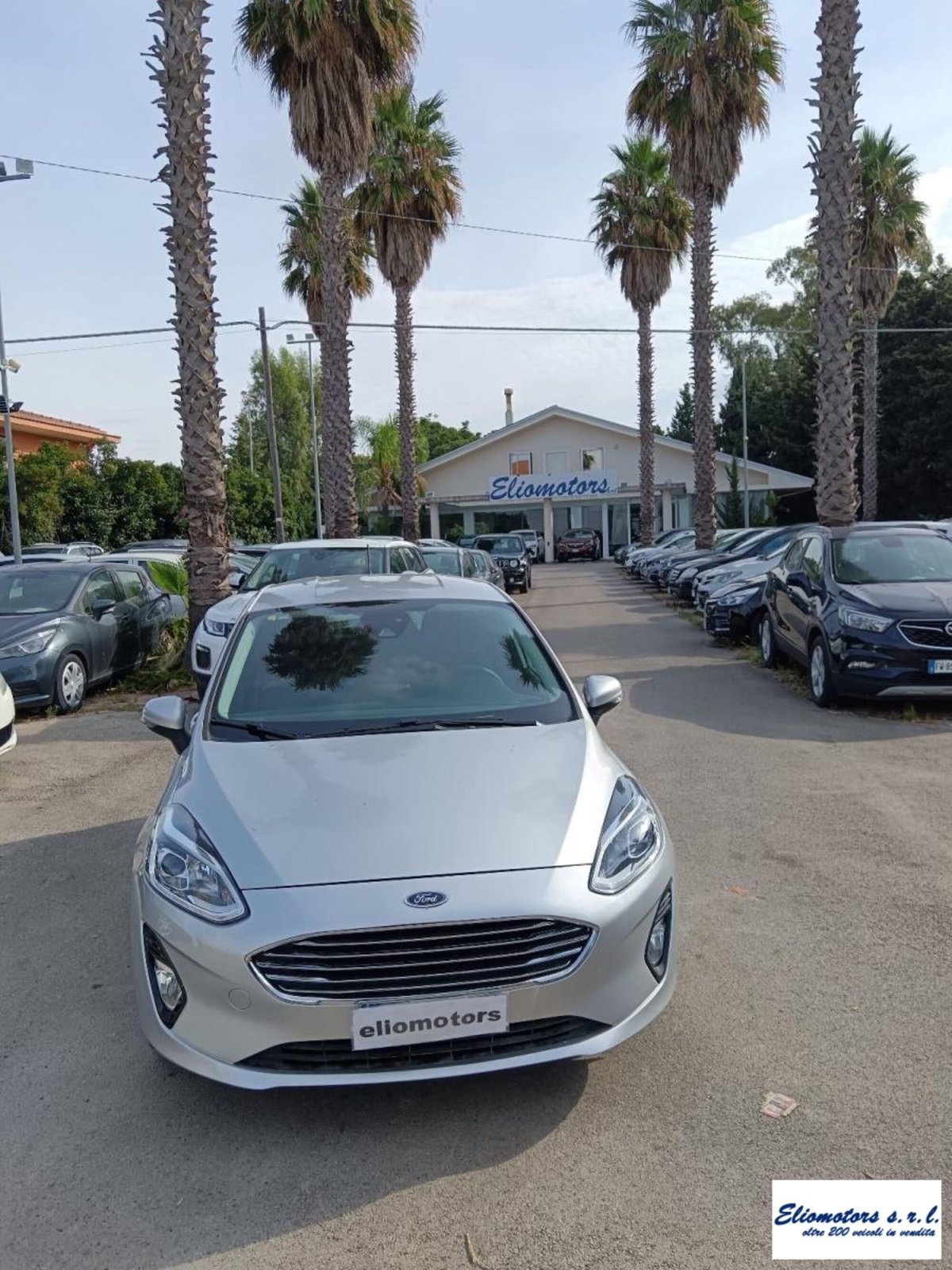 Ford Fiesta 1.1 75 CV 5 porte Titanium (2)