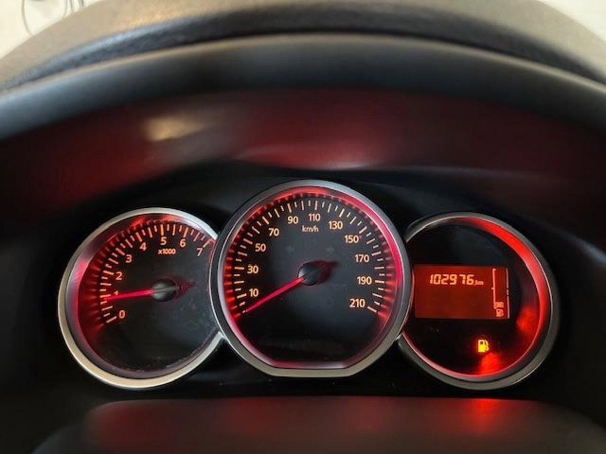 Dacia Sandero 0.9 TCe 12V 90CV Start&Stop Essential (9)