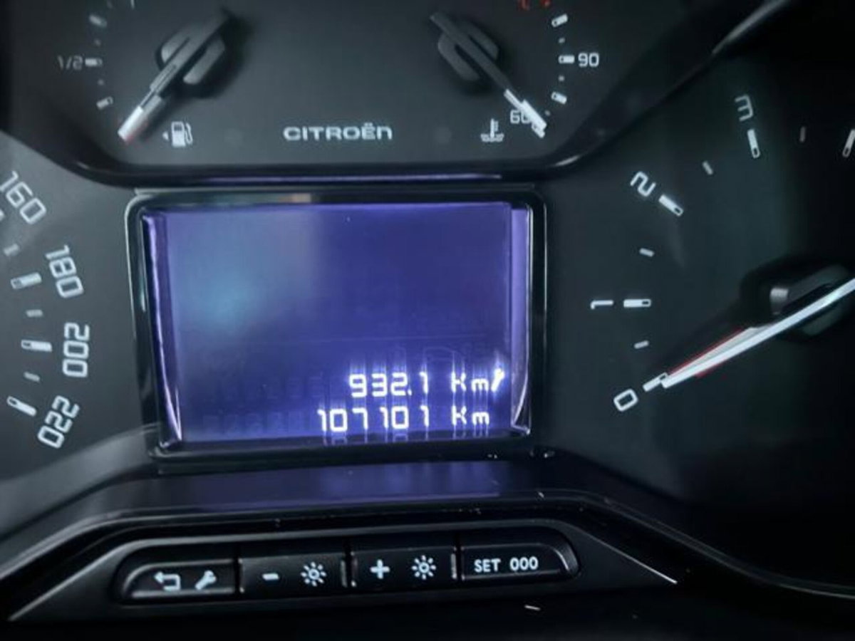 Citroen C3 Aircross PureTech 110 S&S C-Series (9)